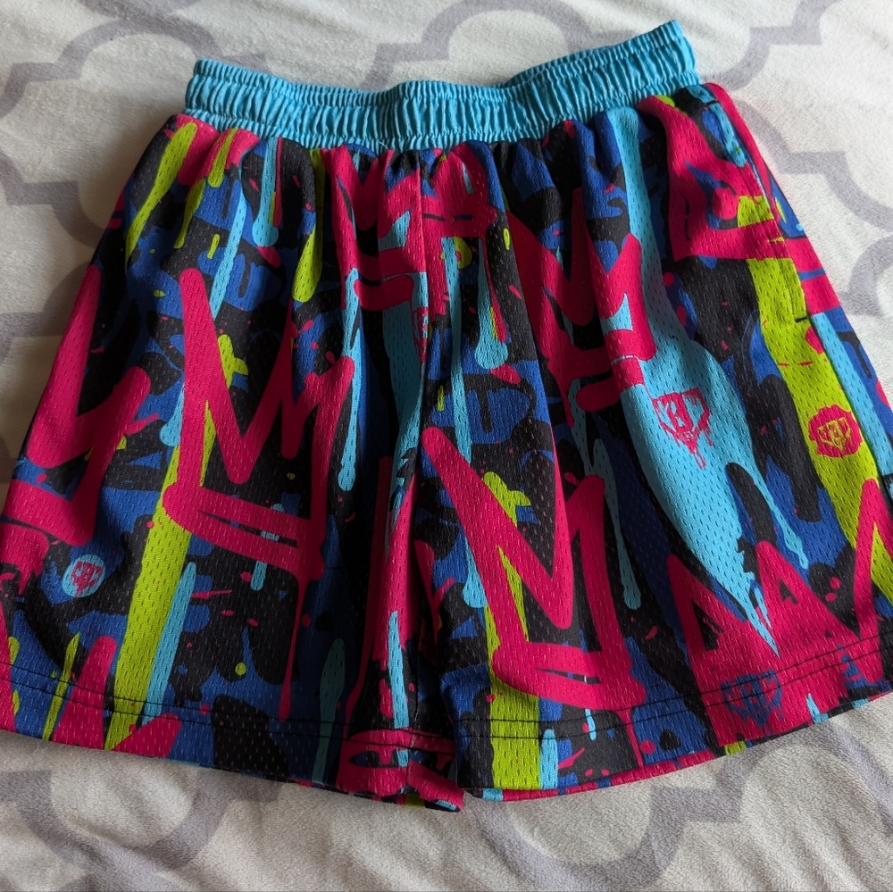 Baseball Lifestyle Vibrant Graphic Graffiti Print Shorts